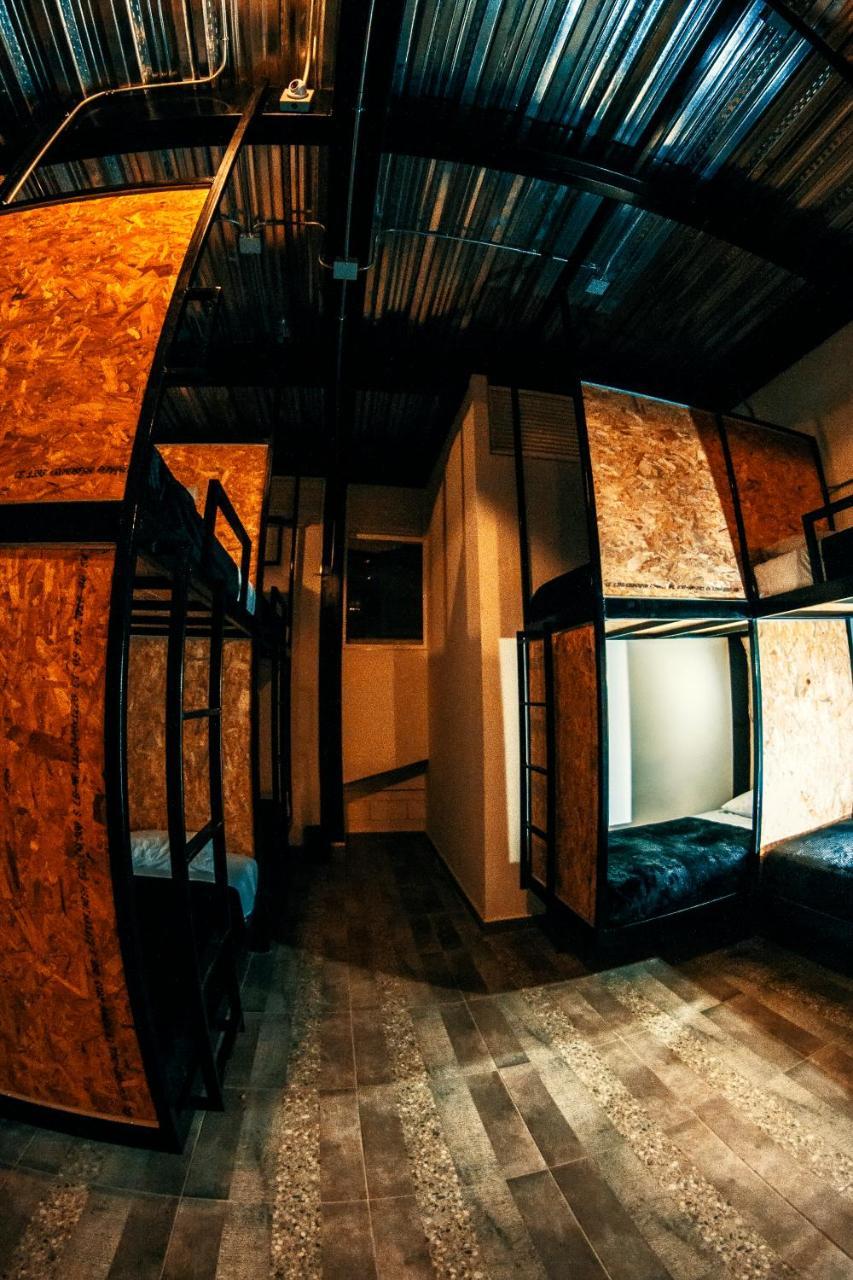 Nativo Hostel 메딜린 외부 사진